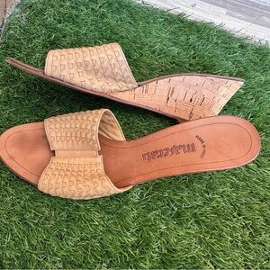 Vintage Maserati Woven Leather Wedge Sandals Made in Italy Tan Size 10